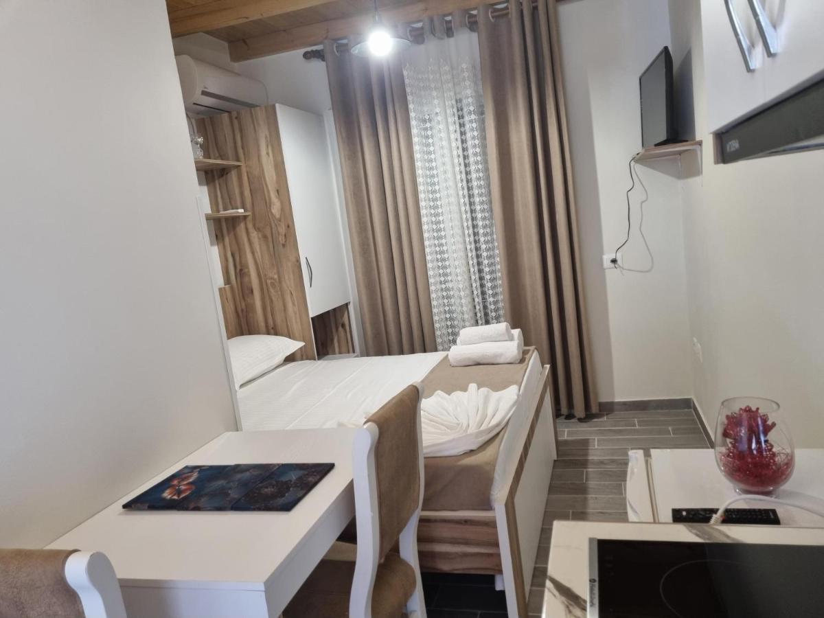 Vila Soleil Vlorë Exterior foto