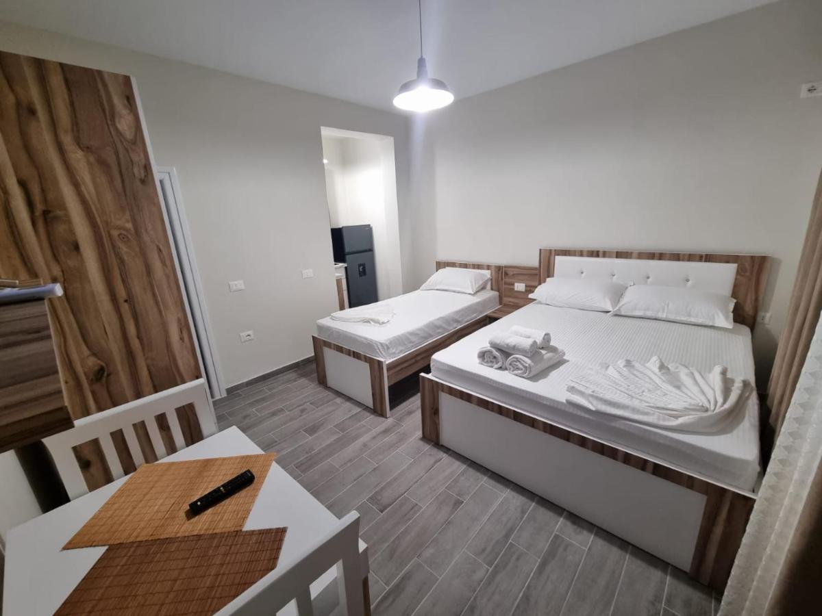 Vila Soleil Vlorë Exterior foto