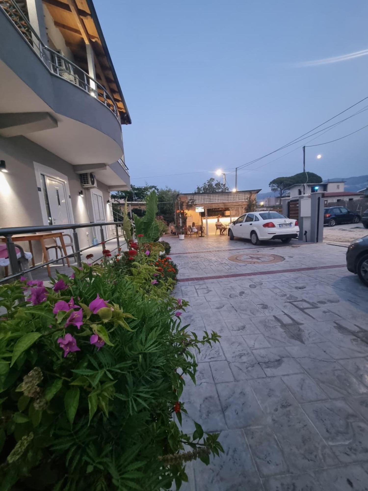 Vila Soleil Vlorë Exterior foto
